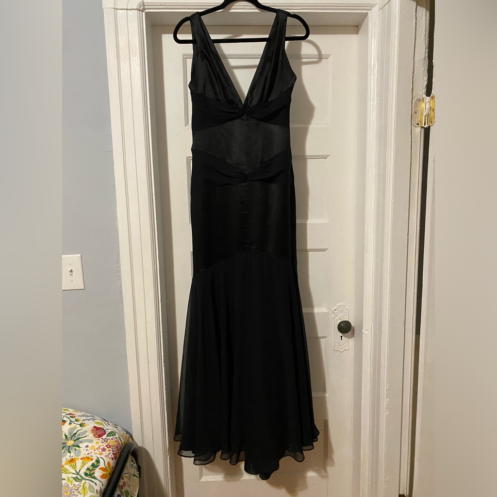 Vera Wang Black Evening Dress Size 6